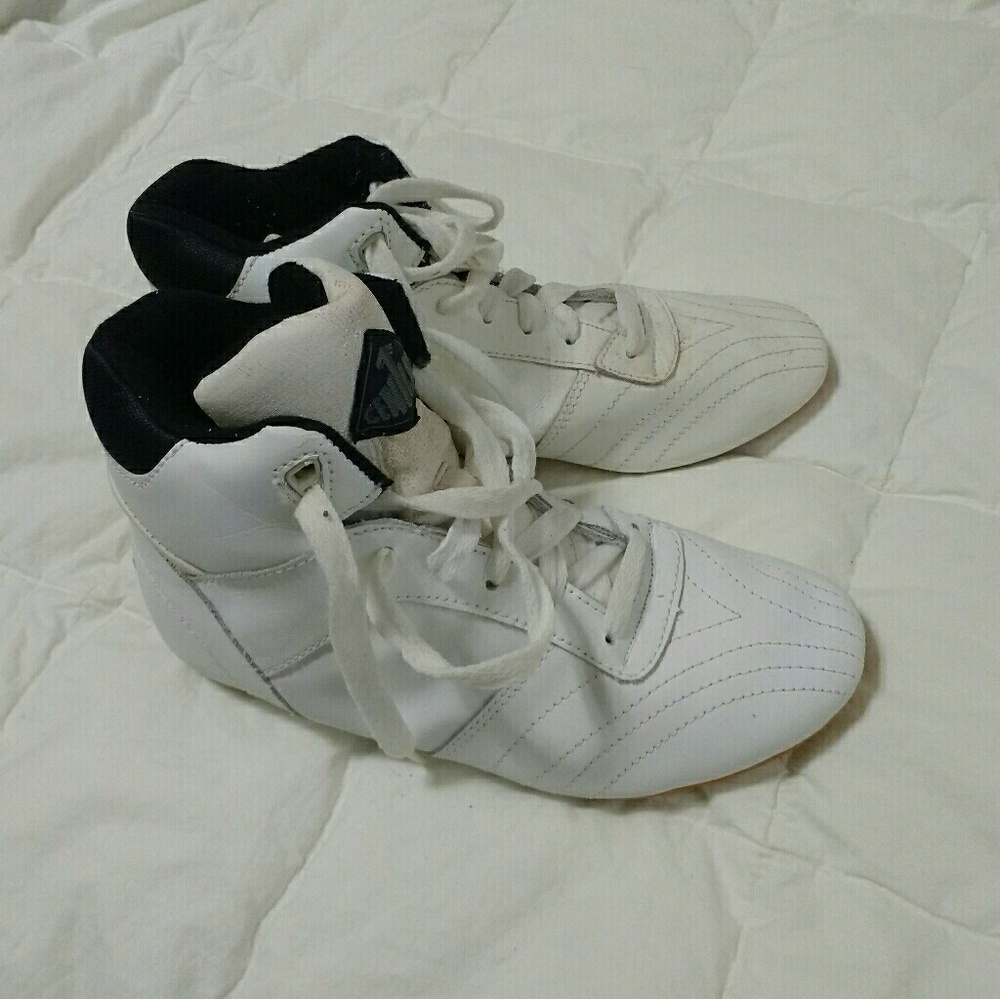 Century martial arts shoes